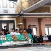 Bupati Kuningan saat melepas jenazah Alm Direktur PAM Tirta Kamuninga, H Deni Erlanda, SE, MM.